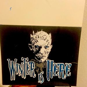 - Hand made small panel. Night king picture. Small crease (see pic) GOT